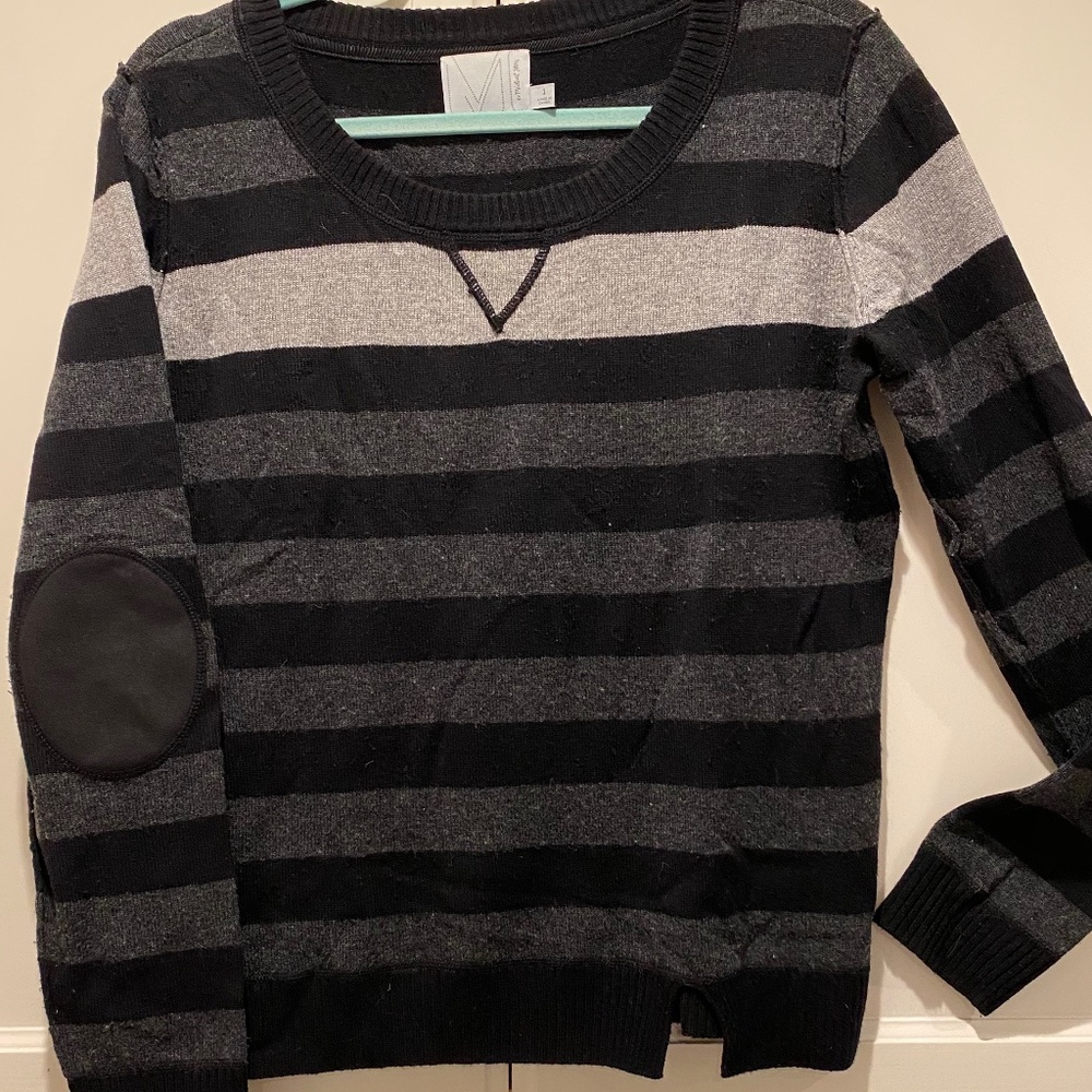 Michael Stars Crewneck Sweater. Black/Grey Stripe